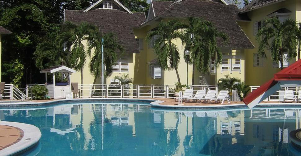 Apartamento The View At Mystic Ridge Penthouse 78A Ocho Ríos Exterior foto