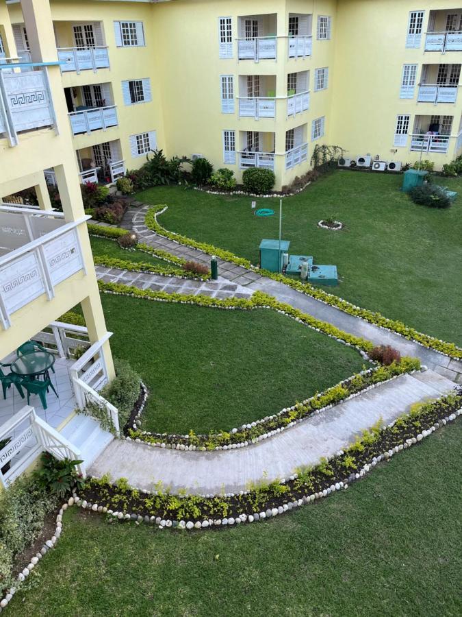 Apartamento The View At Mystic Ridge Penthouse 78A Ocho Ríos Exterior foto