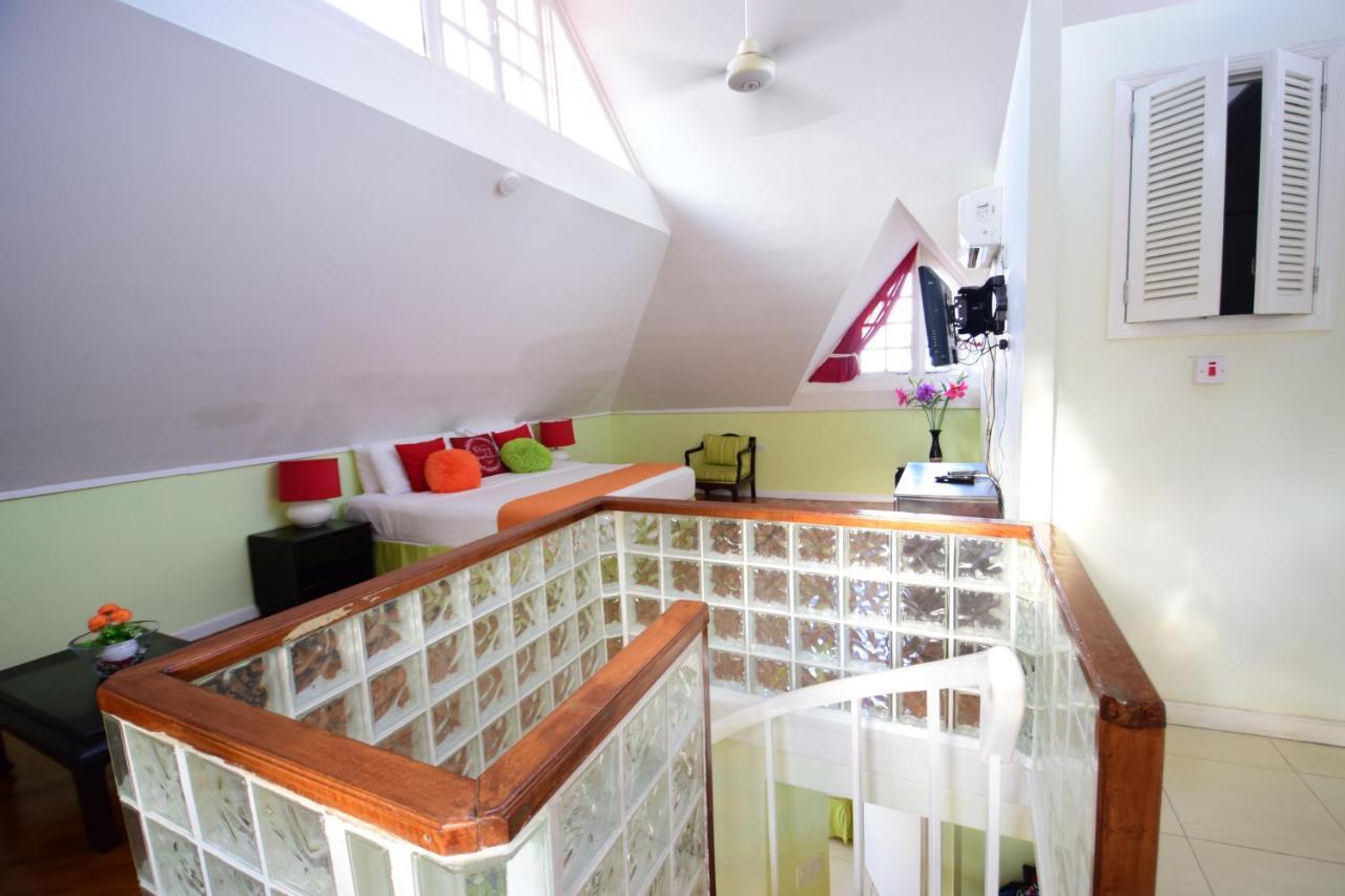 Apartamento The View At Mystic Ridge Penthouse 78A Ocho Ríos Exterior foto